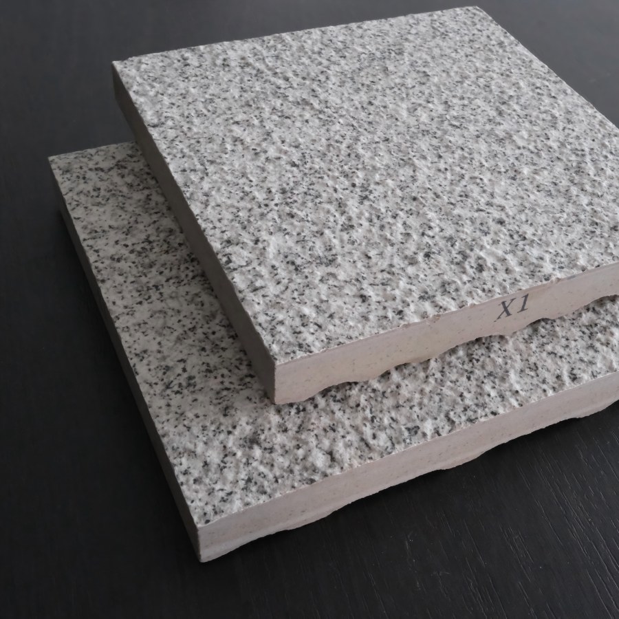 Hindi gusto ang magaspang na ibabaw ng tradisyonal na bush-hammered surface? Ang Beata Ceramics ay nag-upgrade at naglulunsad ng pinong bush-hammered surface!